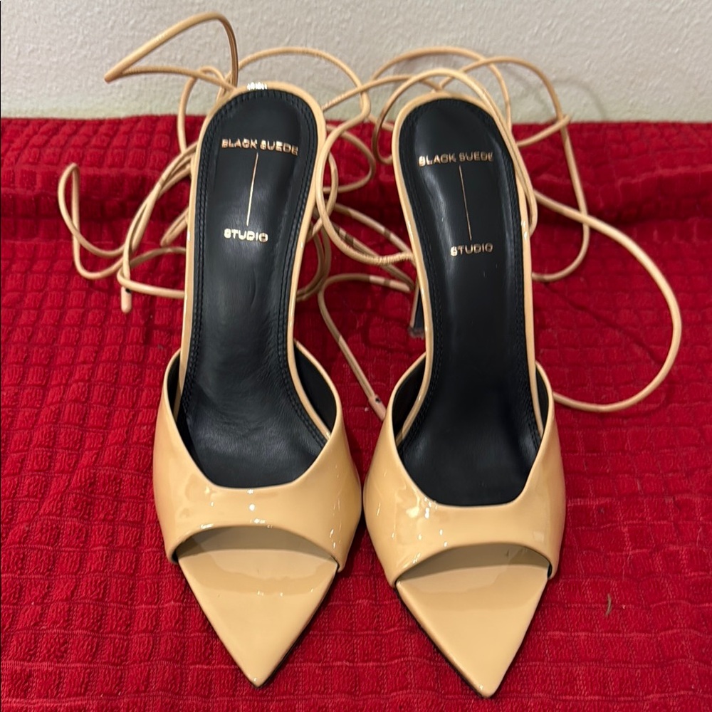 Black suede studio Bianca Sandal in Porcini Patent leather size 38.5/8.5 - Picture 1 of 9